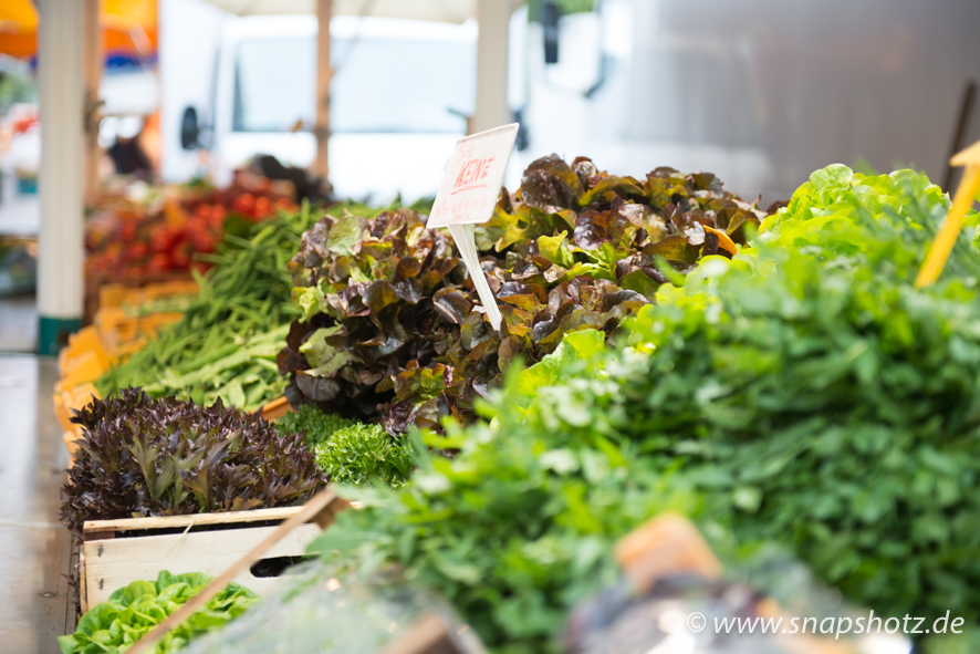 Obst- und Gemüsestand Buhr Salate beim Obst- und Gemüsestand Buhr